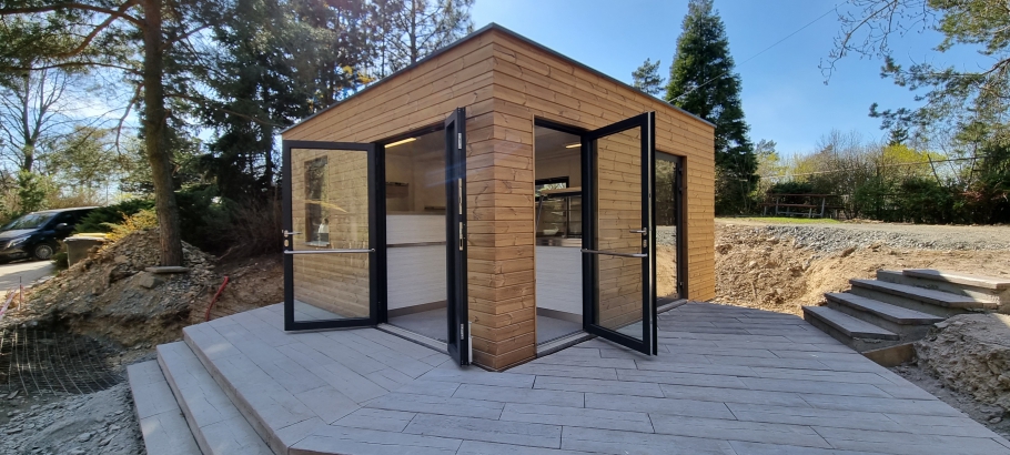 ZOO Olomouc U koziček, bufet, bistro s výdejem jídel pro návštěvníky